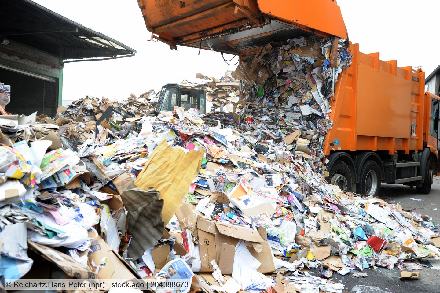 Recovered paper supply better than feared in France, prices mostly stable